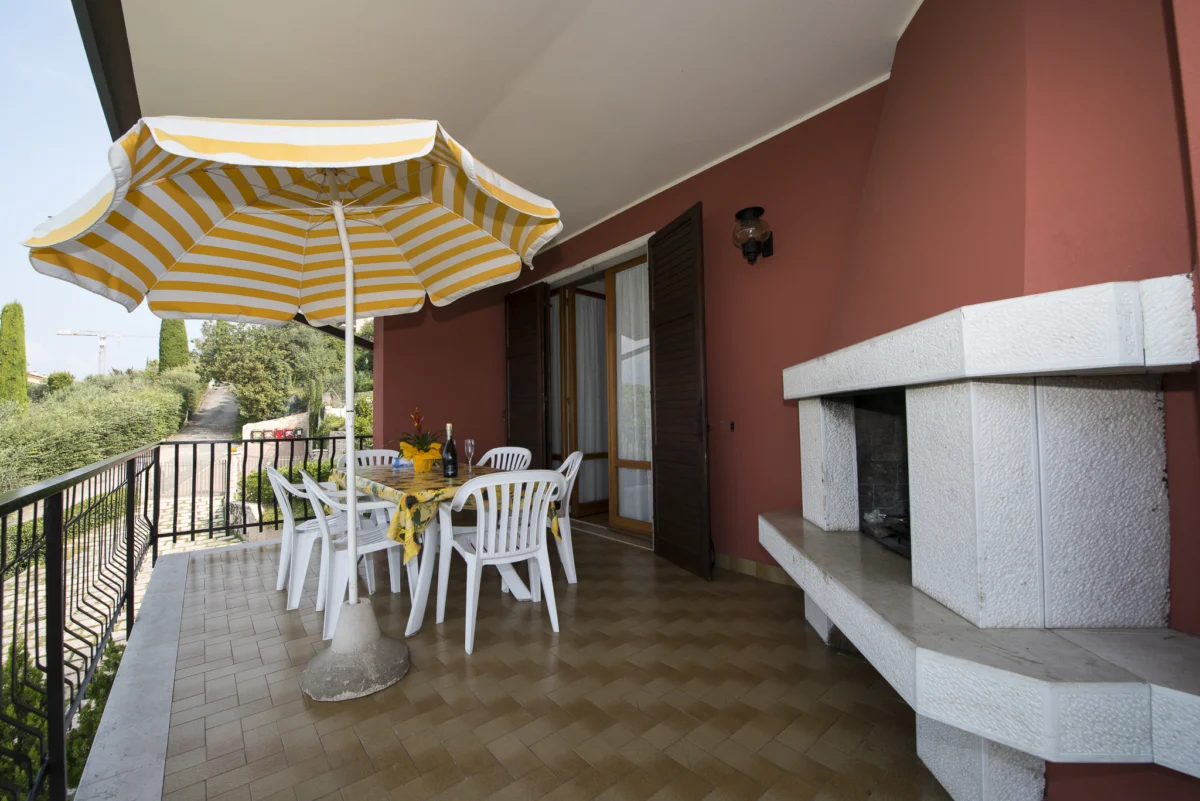 Gianni Three-Bedroom Terrace Apartment