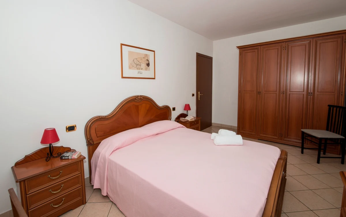 Bottrigo Two-Bedroom Apartment with Rear View